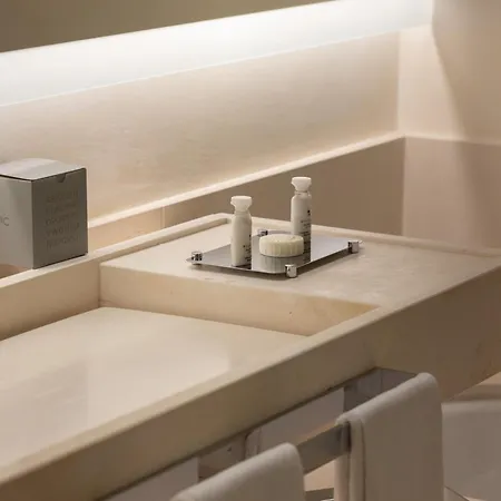 Abac H&r Monument Hotel Barcelona