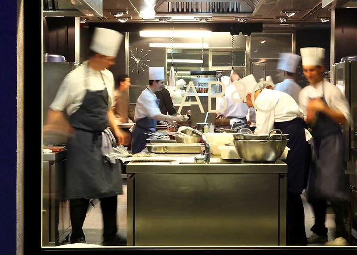 Hotel Abac H&r Monument 5*