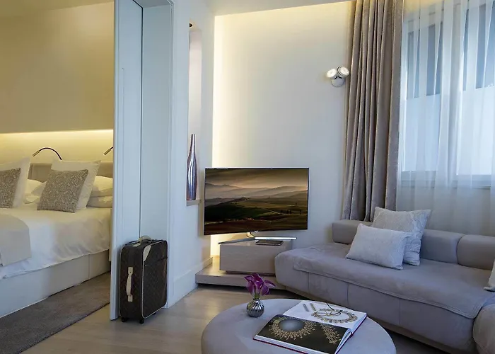 Abac H&r Monument Barcelona